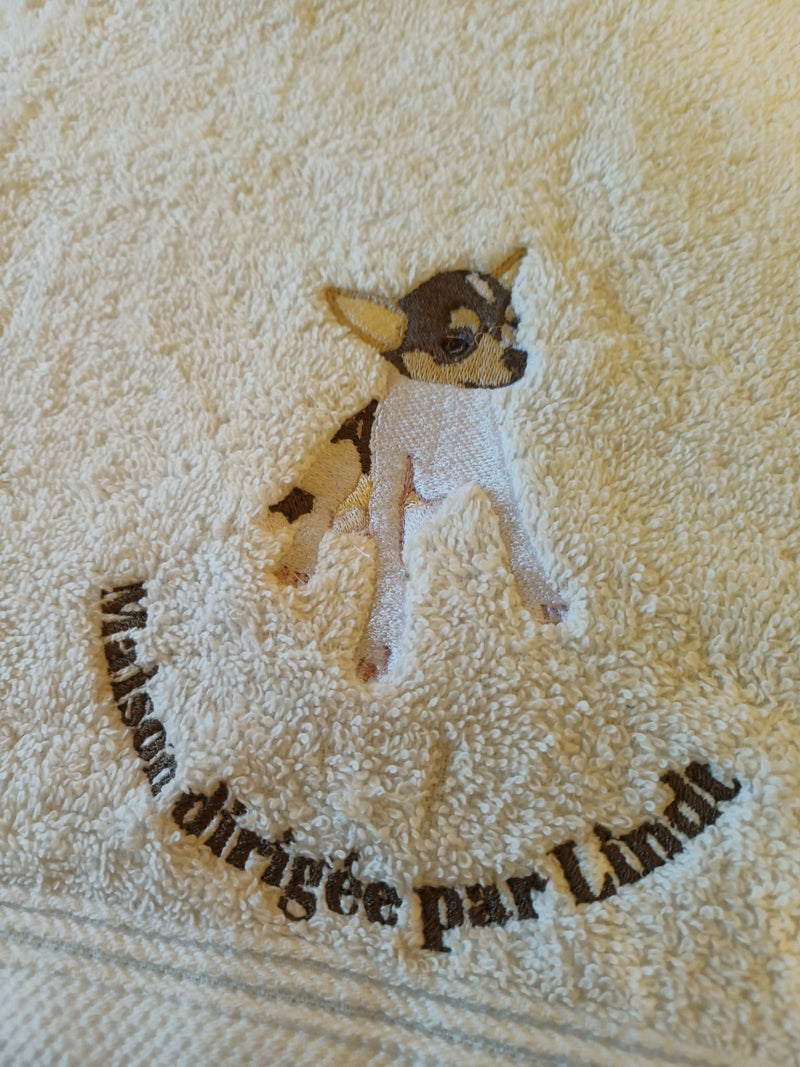 đ§”Serviette brodĂ©e - animal personnalisĂ© đ¶đ±đ°